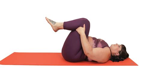 An Accessible Yoga Sequence For Practicing Lord Of The Dance Pose