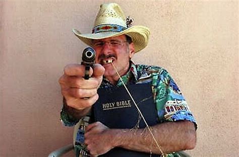 Curious Funny Photos Pictures Funny Gun People 25 Pics