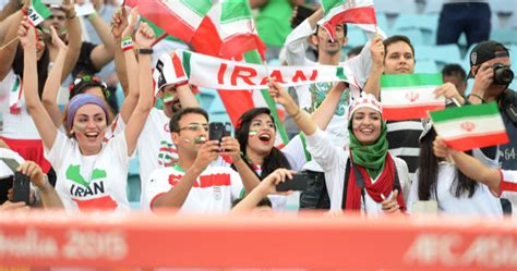 football iran stars warned over selfies with women fans news asiaone