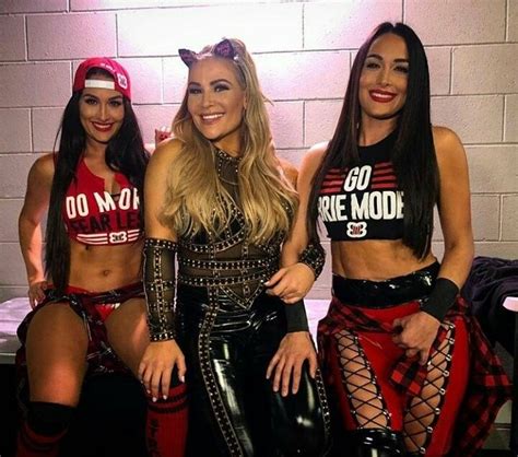 Nikki Bella Natalya And Brie Bella Backstage Of Monday Night