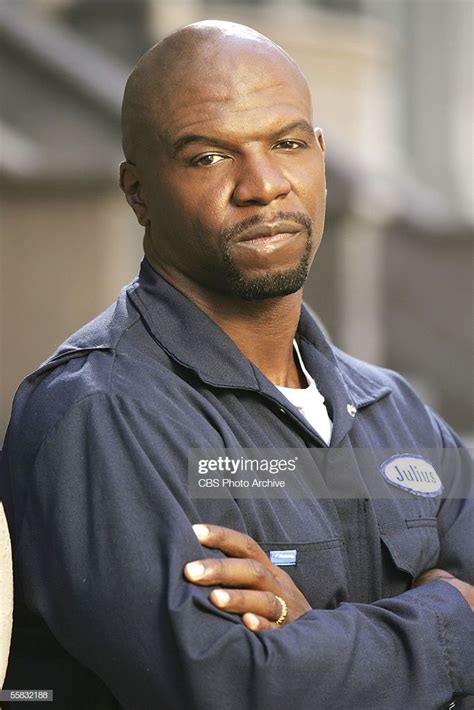 Terry Crews Stars As Julius In Everybody Hates Chris On Upn Trucs