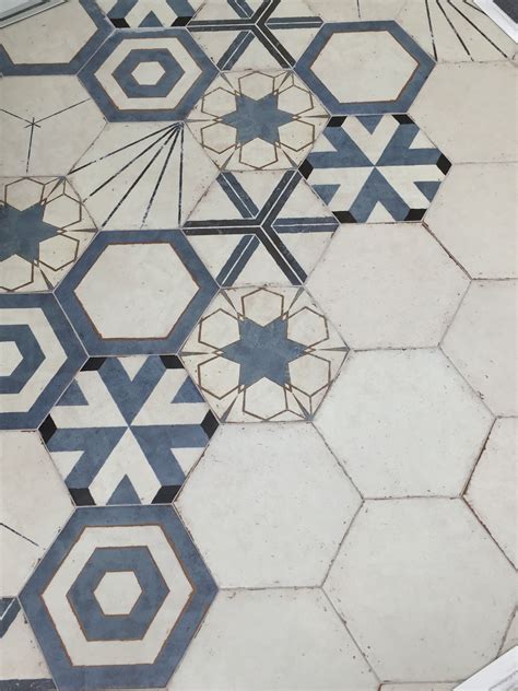 Before You Remodel 6 Tile Trends You Should Know Tile Trends Floor