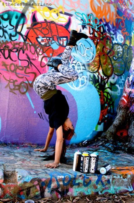 Colorful Grafitti Dancing Graffiti Grafitti Art