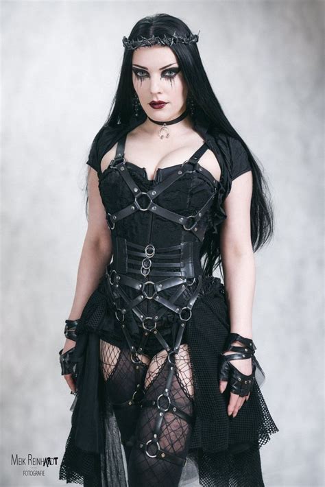Stunning Goth Art Fashion Gothic Fashion Women Gothic Fashion