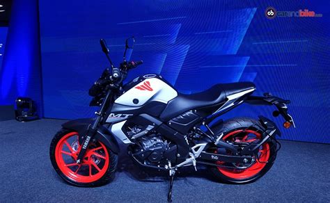 Yamaha Mt 15 Launched In India The Automotive India