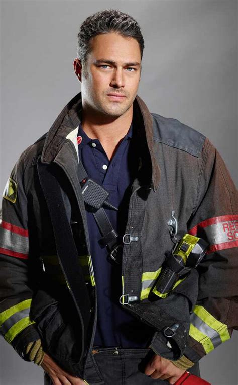 Taylor Kinney on Growing Up With Chicago Fire | E! News