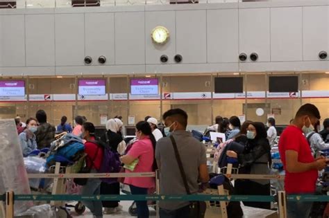 Displaced Ofws From Kuwait Repatriated On Special Flight Abs Cbn News