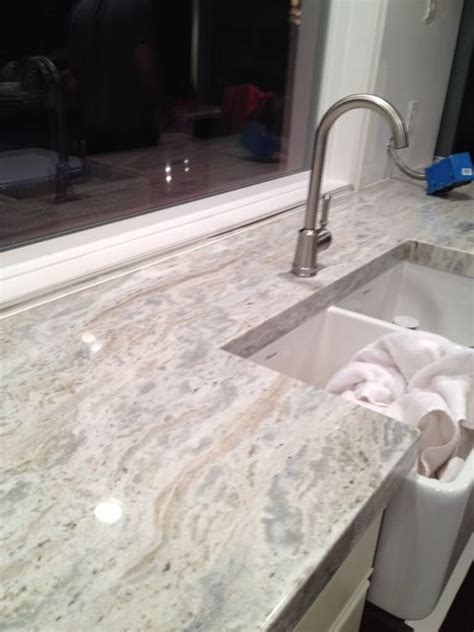Granite With Veins White Granite Kitchen Countertops Kitchens Forum