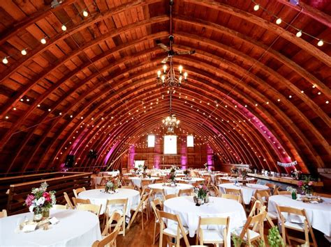 10 Gorgeous Barn Wedding Venues In Minnesota