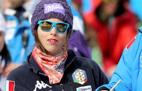 Her last victories are the women's downhill in bansko during the season 2019/2020 and the women's super g. Nach Sturz im Training - Elena Curtoni muss zehn Tage ...