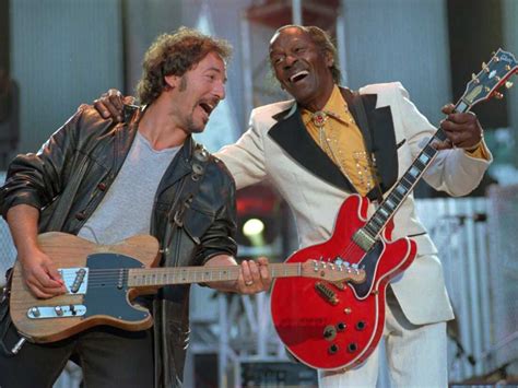 Chuck Berry Dead At 90 Bruce Springsteen Mick Jagger Questlove Among