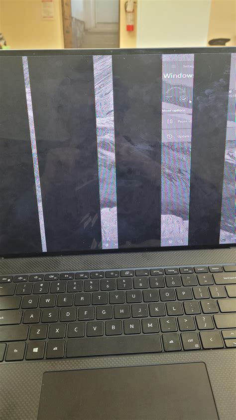 My Xps 17 9700 Screen Is Doing This When Logged In It Works Fine In