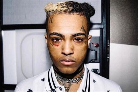 说唱歌手 Xxxtentacion 当街遭枪杀身亡 Hypebeast