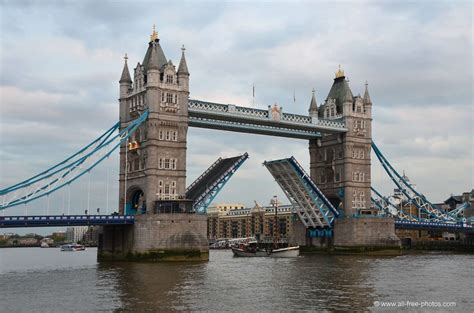 Famous Bridges Around The World Markjonesbuilding