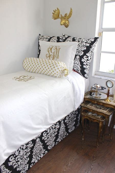 White And Gold Monogrammed Duvet And Sham Dorm Room Inspiration Dorm