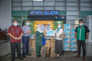 Вы можете найти больше информации о pusat perubatan universiti malaya на www.ummc.edu.my. Serba Dinamik Company Donates 15,000 Face Masks To ...