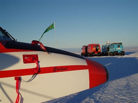 Gadget And Ginger Land Safely After Historic Flight To Antarctica — Australian Antarctic Program