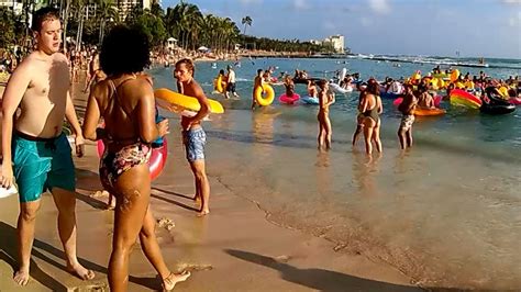 Wild College Spring Break Party At Waikiki Beach Honolulu Oahu Hawaii Youtube