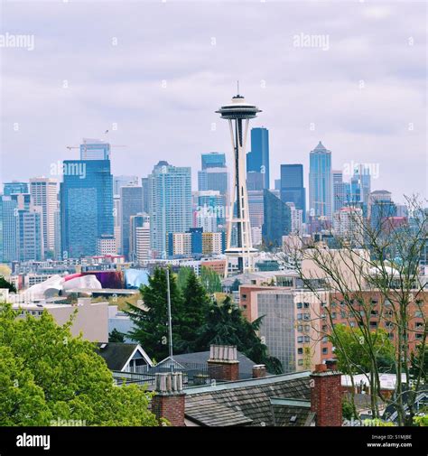Space Needle From Kerry Park Stock Photo Alamy