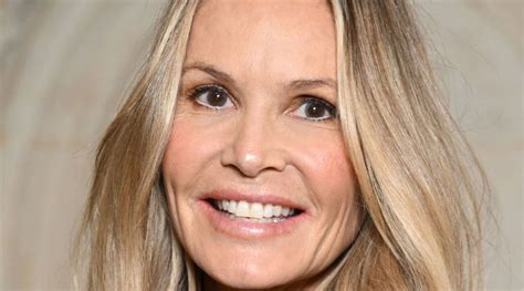 Supermodel Elle Macpherson Flaunts Glowing Skin In Gorgeous Poolside Pic Silifestyle