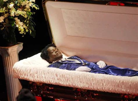Photos Of Famous Dead Bodies Celebrity Open Casket Funerals