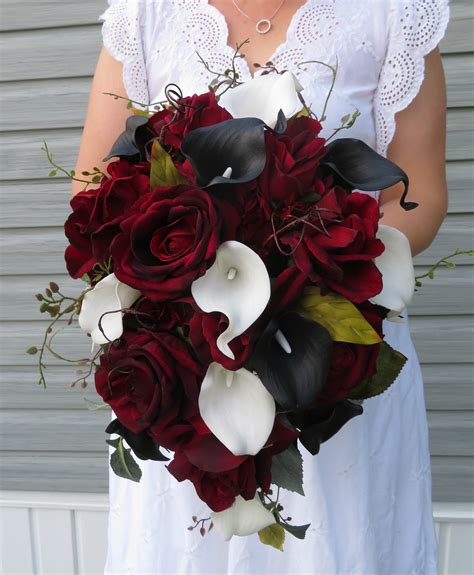 4 making other types of bouquets. Cascade bouquet, Black calla lily baccara rose Wedding ...