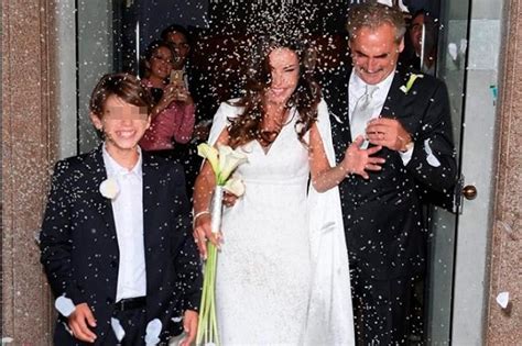 Era stato legato per diverso tempo a lena biolcati, tanto che considerava silvia di stefano, la primogenita della cantante, come una figlia. Emanuela Folliero oggi: chi è l'ex di Stefano D'Orazio ...