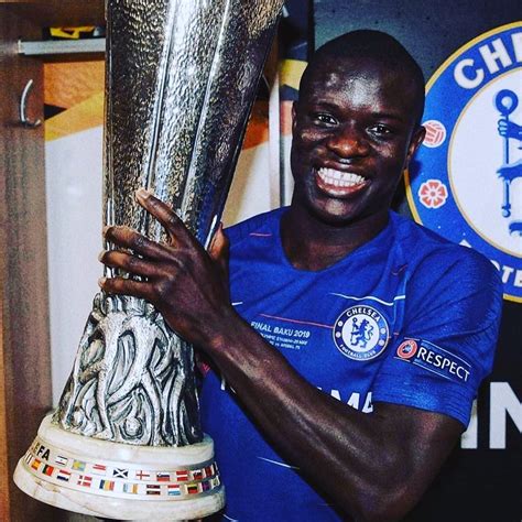 N'golo kante is a french professional footballer who was born on 29th of march 1991 in paris, france. N'Golo Kanté - Bio, Net Worth, Contract, Salary ...