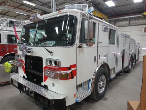 Updates New Ladder Truck In Production At Pierce Burtonsville