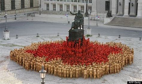 Naked Spencer Tunick Munich Installation Recreates Wagners Der Ring