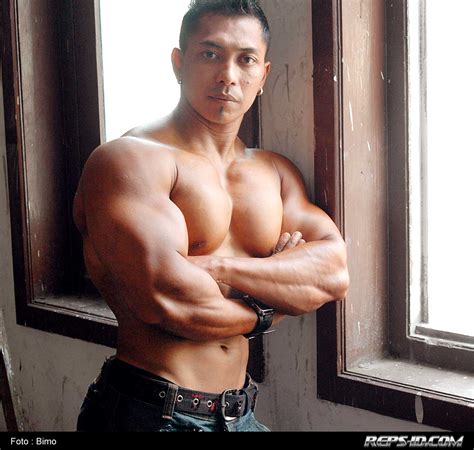 Irvan Biceps Atlet Volley Yang Jadi Binaragawan Reps Indonesia Fitness And Healthy Lifestyle
