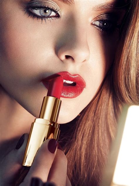 Red Lipstick Shades Lipstick Colors Matte Lipstick Red Lipsticks Lip Colors Beauty Makeup