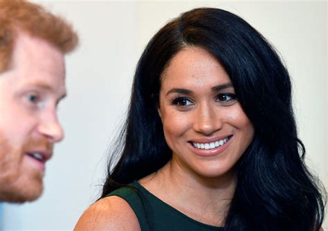 Glossy Nude Meghan Markle S Favorite Lipstick Shades Popsugar