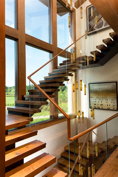 Modern And Exquisite Floating Staircase Designs