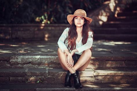 Secrets Kept Hats Boots Cowgirl Ranch Outdoors Brunettes Style Western Hd Wallpaper