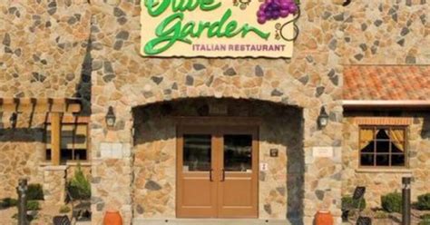 Olive Gardens Buy One Take One Deal Is Back