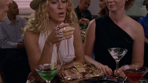 Christian Dior Rings Of Sarah Jessica Parker As Carrie Bradshaw In Sex And The City S03e14 Sex