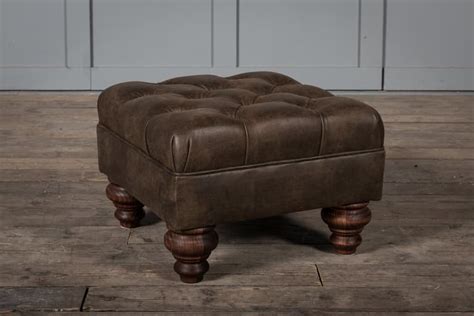 Steps To Choosing The Perfect Footstool For Your Living Room 3steps