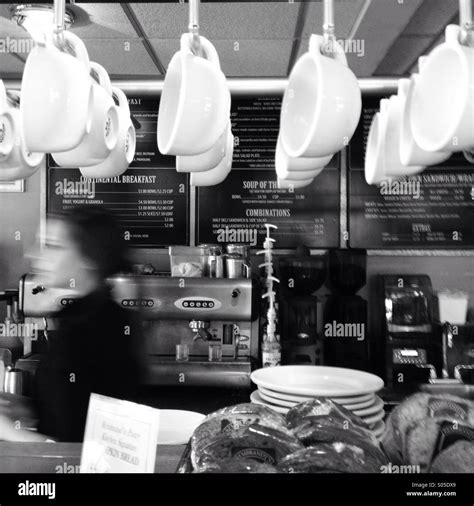 Busy Coffee Shop Stock Photo Alamy