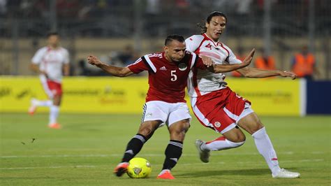 ترتيب الدوري المصري الممتاز 2017 بالتفاصيل إحصائيات وجدول هدافي الدوري. "العواجيز" يتصدرون قائمة هدافي الدوري المصري