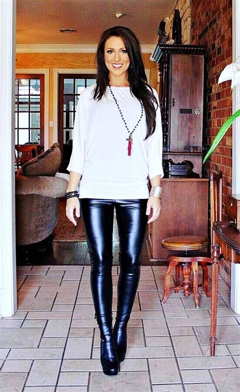 Read More About White Leather Pants Womens Outfits With Leggings