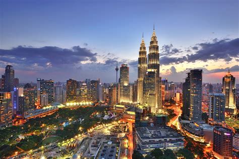 Whatever your travel preference, you will find on this holiday, explore the picturesque langkawi and kuala lumpur as you desire. 3 Days in Kuala Lumpur: The Perfect Kuala Lumpur Itinerary ...