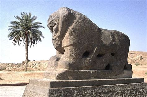 Lion Of Babylon Traces Of The Old Iraq Iraqi Civilization