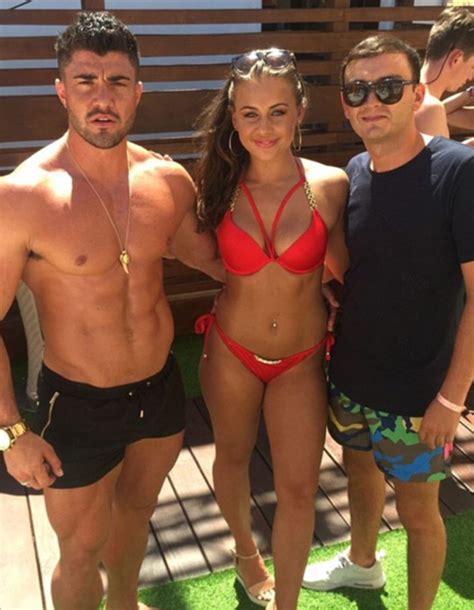 Ex On The Beach S Ashleigh Defty Shows Off Her Derriere In Sizzling Instagram In Cyprus Daily
