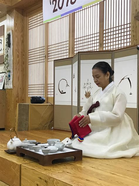 Korean Tea Ceremony And Traditional Hanbok Experience Borim Cultural