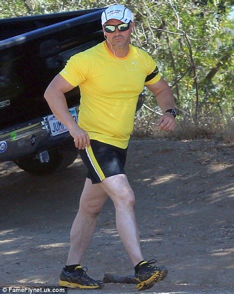 Matt Leblanc Keeps His Middle Age Spread In Check On Hike Daily Mail