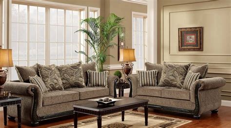 Soft Taupe Color Chenille Fabric Traditional Styling Sofa Loveseat