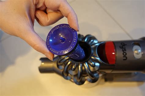 Dyson V10 Wont Turn On Stopped Working Fix It Now Dyson Fixing