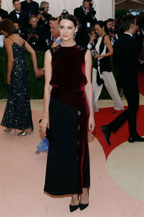 New HQ Pics Of Caitriona Balfe At The Met Gala Outlander Online