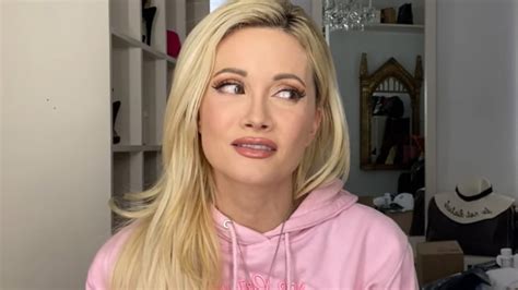 Holly Madison Reveals Truth About Girls Next Door Slams Eps Completely Untrue Claims
